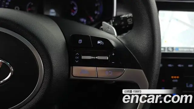 Hyundai Tucson Hybrid 2022 — Photo 18/20
