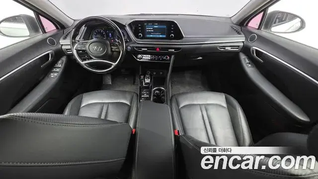 Hyundai Sonata 2019 — Фото 7/20