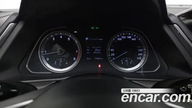 Hyundai Sonata 2019 — Фото 8/20