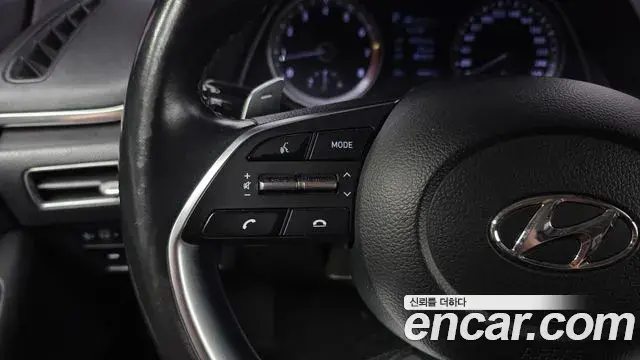 Hyundai Sonata 2019 — Фото 17/20