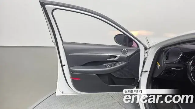 Hyundai Sonata Hybrid 2019 — ფოტო 7/36