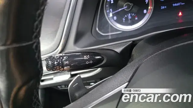 Hyundai Sonata Hybrid 2019 — ფოტო 18/36