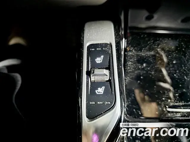 Kia Sorento 2023 — Şəkil 10/20