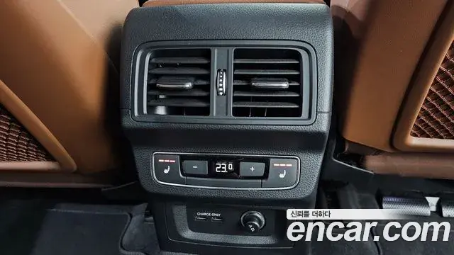 Audi Q5 2021 — Фото 18/20