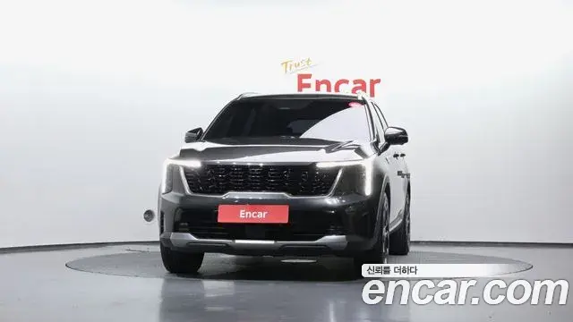 Kia Sorento 2023 — Фото 3/20