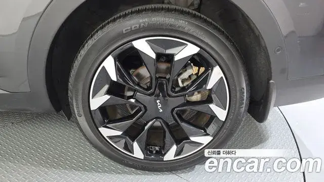 Kia Sorento 2023 — Photo 30/31
