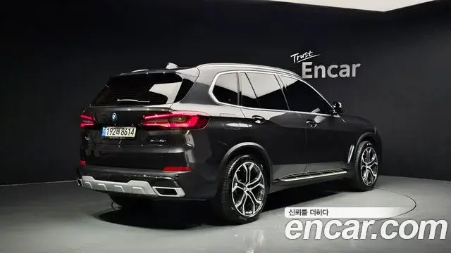 BMW X5 2022 — Фото 2/20