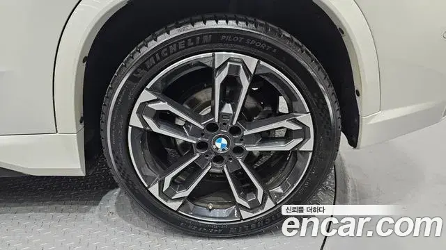 BMW X1 2025 — Şəkil 19/31
