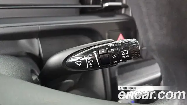 Hyundai Staria 2021 — ფოტო 21/31