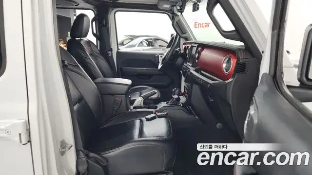 Jeep Wrangler 2018 — Photo 16/20