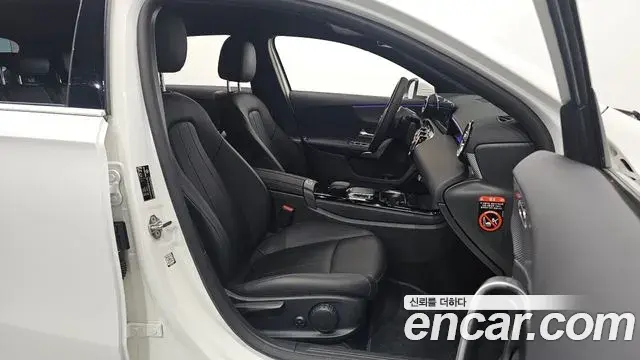 Mercedes-Benz A-Class 2022 — Фото 10/20