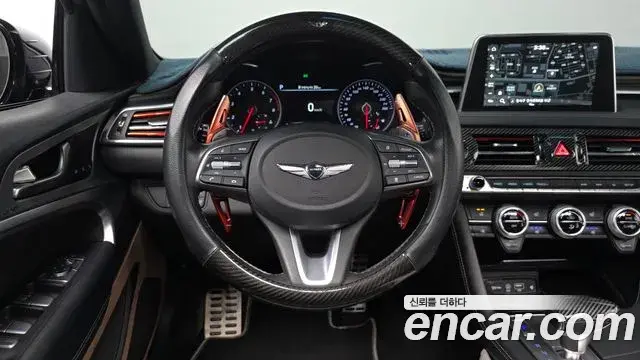 Genesis G70 2019 — Photo 24/37