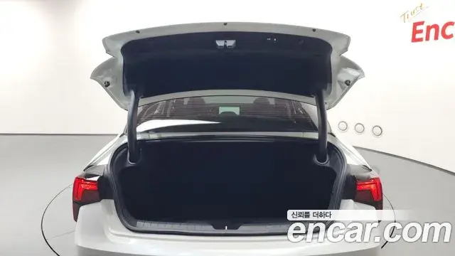 Kia K5 2024 — Photo 34/34