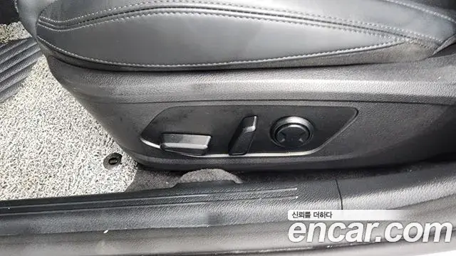 Kia K5 2024 — Photo 18/34