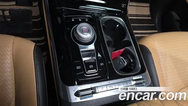 Kia Carnival 2021 — Фото 9/20