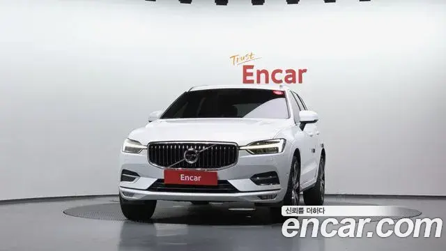 Volvo XC60 2020 — Şəkil 10/32
