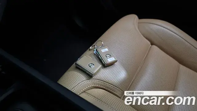 Volvo XC60 2020 — Şəkil 9/32