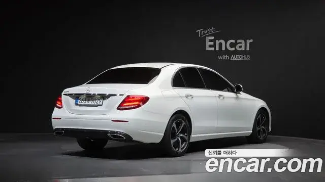 Mercedes-Benz E-Class 2020 — Şəkil 5/20
