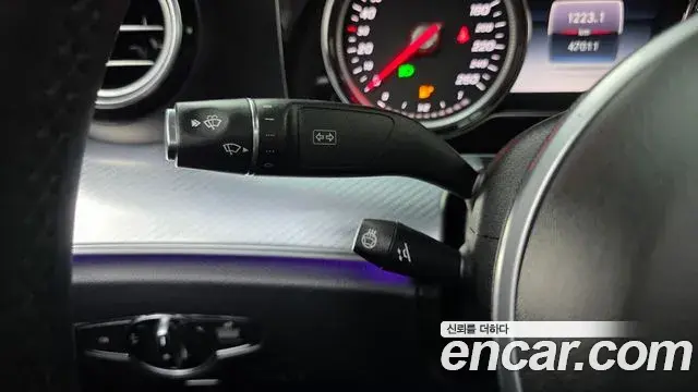 Mercedes-Benz E-Class 2020 — Şəkil 19/20
