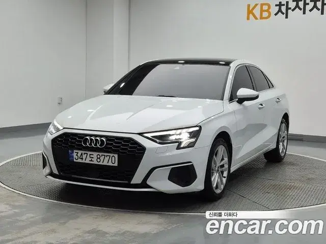 Audi A3 2022 — Photo 7/19
