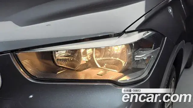 BMW X1 2022 — Şəkil 29/33