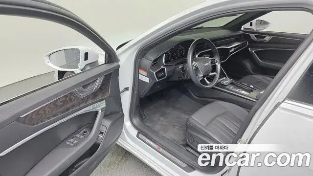 Audi A6 2023 — Photo 3/34