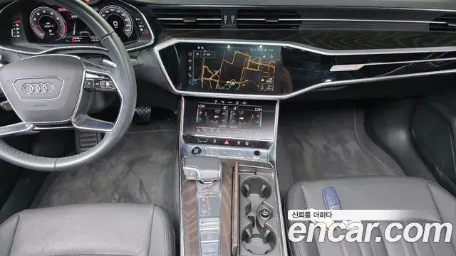 Audi A6 2023 — Photo 13/34