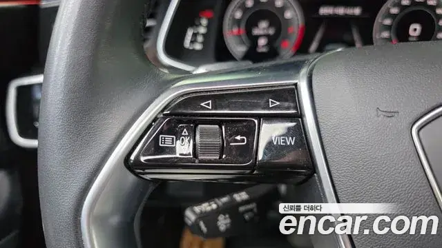 Audi A6 2023 — Photo 11/34