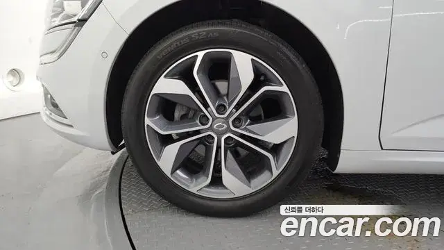 Renault Samsung SM6 2019 — ფოტო 6/32