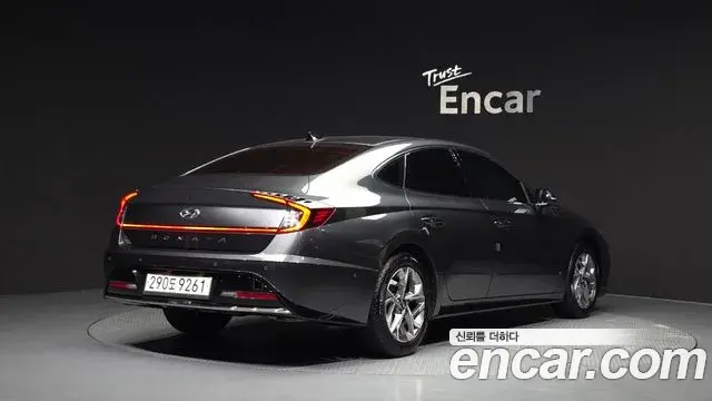 Hyundai Sonata 2022 — Фото 2/20