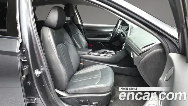 Hyundai Sonata 2022 — Фото 11/20