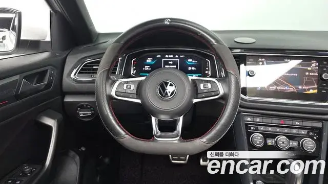Volkswagen T-Roc 2021 — Şəkil 11/30