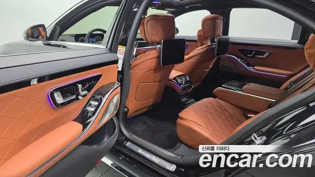 Mercedes-Benz S-Class 2023 — Şəkil 20/38