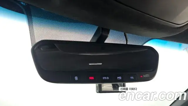 Hyundai Veloster 2019 — Фото 18/20