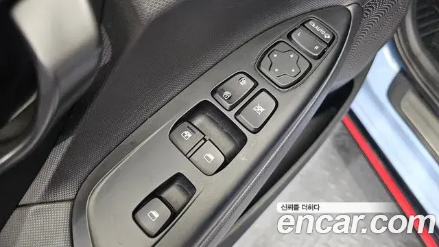 Hyundai Veloster 2019 — Фото 20/20