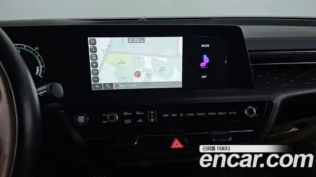 Kia K8 2023 — Photo 17/33