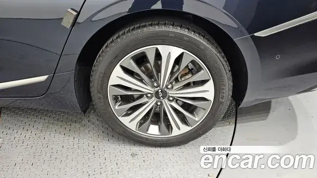 Kia K8 2023 — Photo 20/33