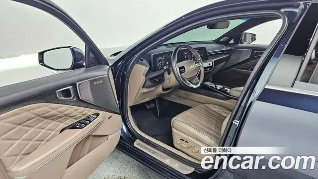 Kia K8 2023 — Photo 22/33