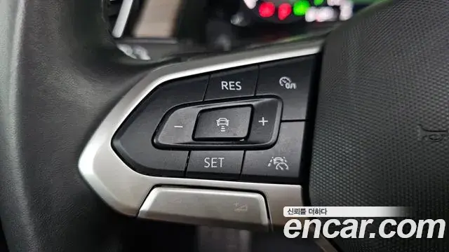 Volkswagen Atlas 2025 — ფოტო 21/33