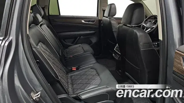 Volkswagen Atlas 2025 — ფოტო 15/33