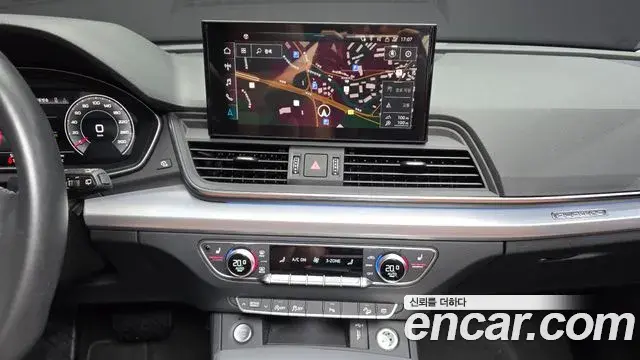 Audi Q5 2022 — Photo 32/32