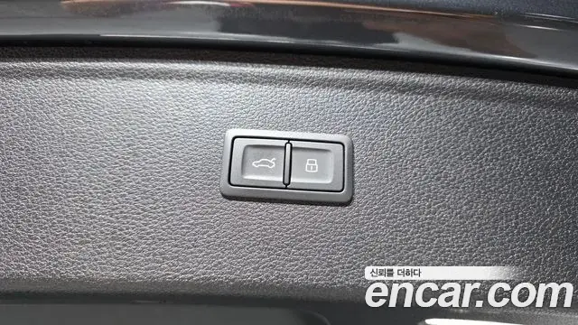 Audi Q5 2022 — Photo 11/32