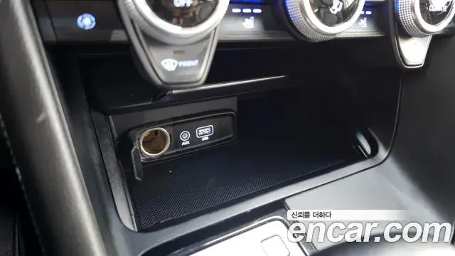 Genesis G70 2019 — Photo 12/20