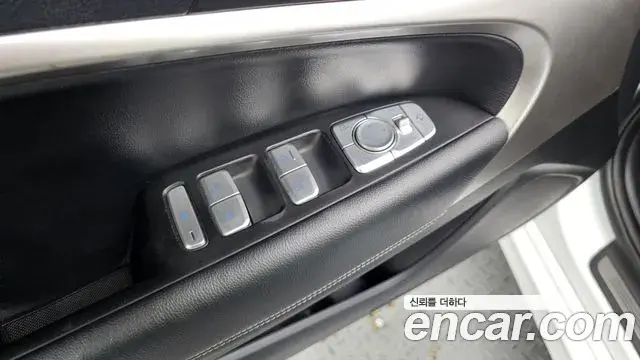 Genesis G70 2019 — Photo 3/20