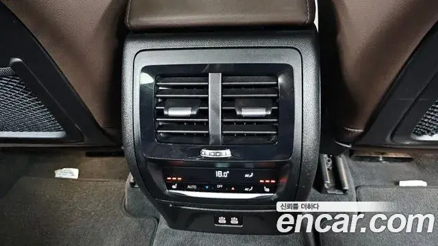 BMW X3 2021 — ფოტო 25/31