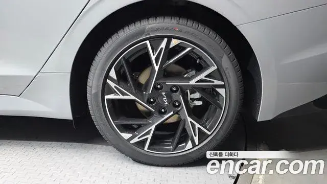 Kia K5 2026 — Photo 12/33