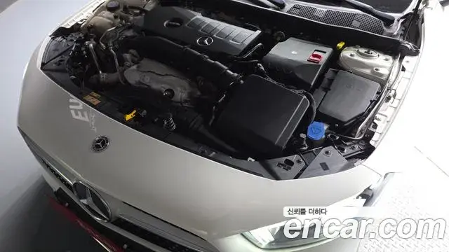 Mercedes-Benz A-Class 2020 — ფოტო 7/31