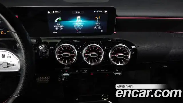 Mercedes-Benz A-Class 2020 — ფოტო 22/31