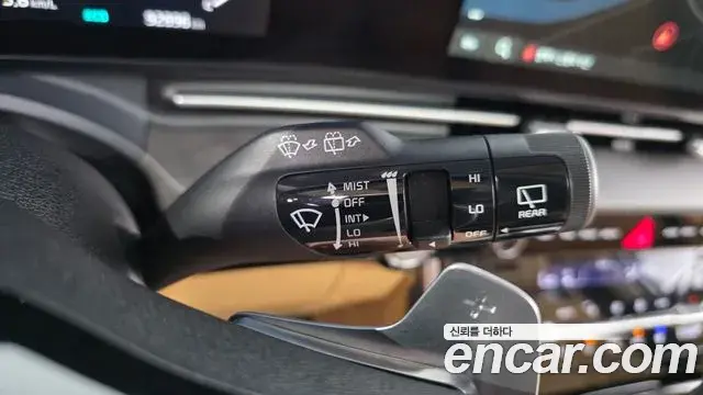 Kia Carnival 2021 — Photo 43/43