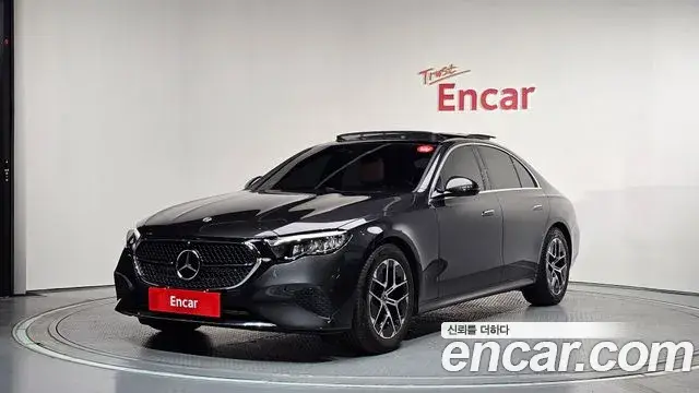 Mercedes-Benz E-Class 2025 — Şəkil 7/32
